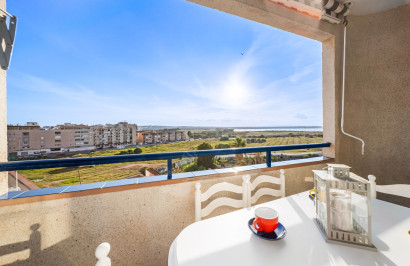 Resale - Apartment / Flat - Torrevieja - La Mata