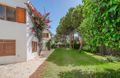 Reventa - Villa independiente - Cabo Roig