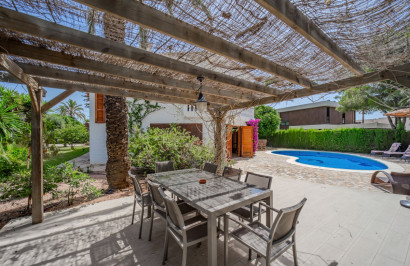 Reventa - Villa independiente - Cabo Roig