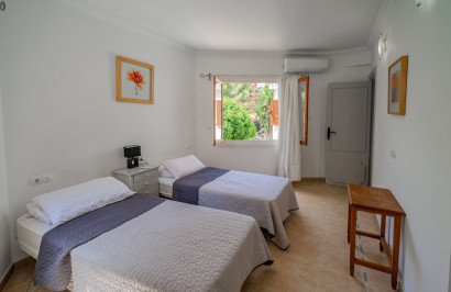 Reventa - Villa independiente - Cabo Roig