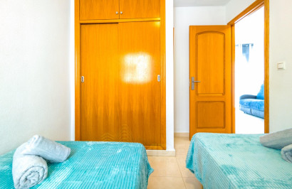 Resale - Apartment / Flat - Torrevieja - Playa de los locos