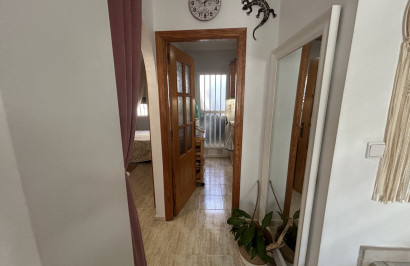 Resale - Apartment / Flat - Orihuela Costa - Villamartín