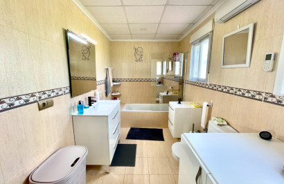 Revente - Villa Individuelle - Catral