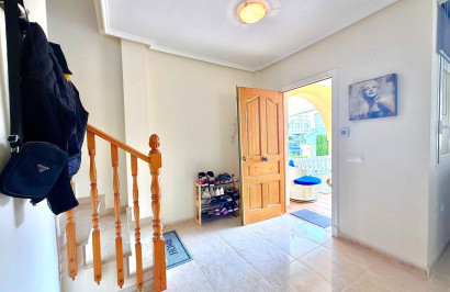 Reventa - Villa independiente - Orihuela Costa - Villamartín