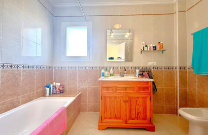 Reventa - Villa independiente - Orihuela Costa - Villamartín