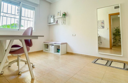 Reventa - Casa de Pueblo - Orihuela Costa - Punta Prima