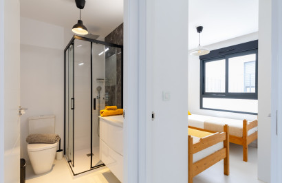 Resale - Apartment / Flat - San Miguel de Salinas