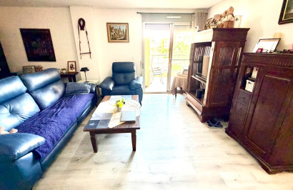 Reventa - Apartamento / Piso - Orihuela Costa - La Zenia