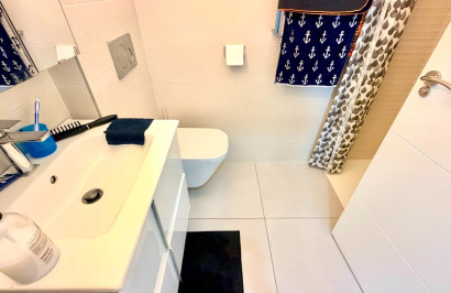 Reventa - Apartamento / Piso - Orihuela Costa - La Zenia