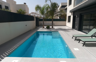 Herverkoop - Vrijstaande villa - Algorfa - La Finca Golf