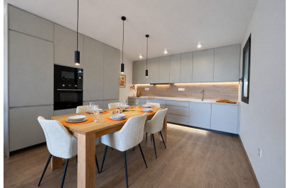 Resale - Town House - Dolores - Pueblo