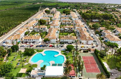 Resale - Apartment / Flat - Torrevieja - Lago Jardin