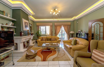 Reventa - Villa independiente - Torrevieja - La Mata