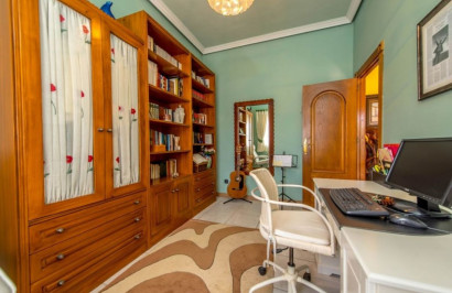 Reventa - Villa independiente - Torrevieja - La Mata