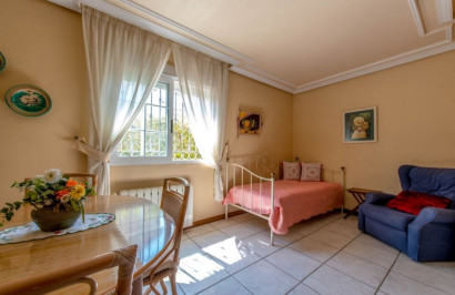 Reventa - Villa independiente - Torrevieja - La Mata