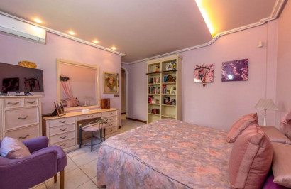 Reventa - Villa independiente - Torrevieja - La Mata