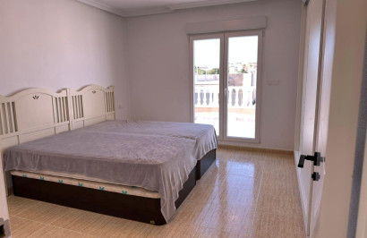 Herverkoop - Vrijstaande villa - Torrevieja - VILLAMARTIN