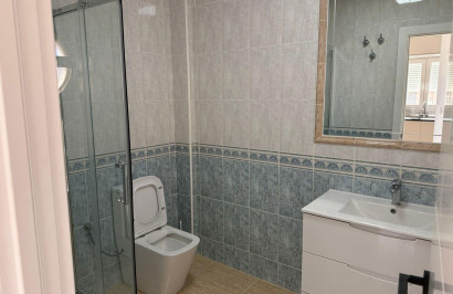 Herverkoop - Vrijstaande villa - Torrevieja - VILLAMARTIN