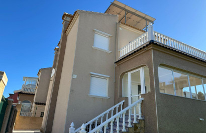 Herverkoop - Vrijstaande villa - Torrevieja - VILLAMARTIN