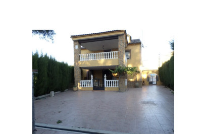 Reventa - Villa independiente - Orihuela - CAMPO