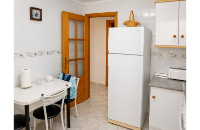 Herverkoop - Appartement / Flat - Torrevieja - Playa del Cura