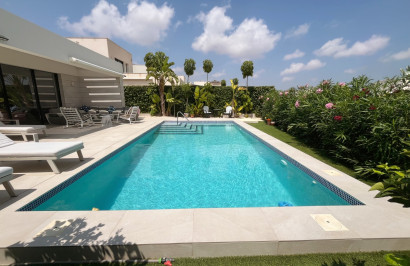 Resale - Detached Villa - Los Montesinos - La Herrada