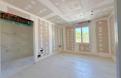 Obra nueva - Villa independiente - Orihuela Costa - Punta Prima