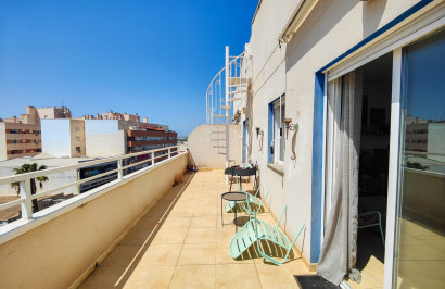 Lange Termijn Verhuur - Appartement / Flat - Torrevieja - Antonio Machado