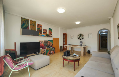 Lange Termijn Verhuur - Appartement / Flat - Torrevieja - Antonio Machado