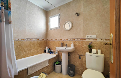 Lange Termijn Verhuur - Appartement / Flat - Torrevieja - Antonio Machado