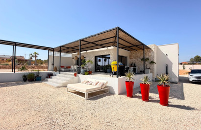 Resale - Detached Villa - Pinoso