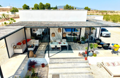 Resale - Detached Villa - Pinoso