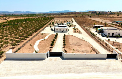 Resale - Detached Villa - Pinoso