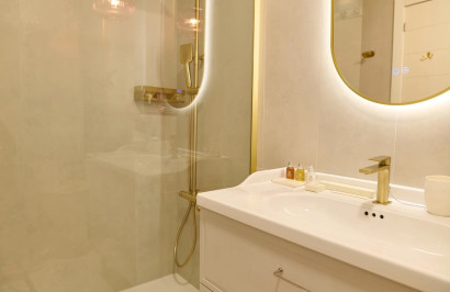 Resale - Apartment / Flat - Cartagena - Playa Honda