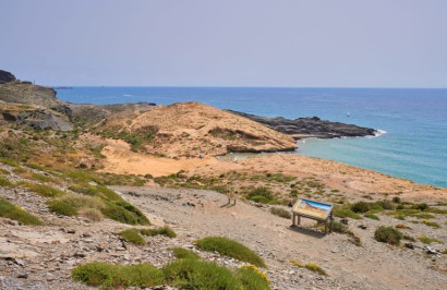 Resale - Apartment / Flat - Cartagena - Playa Honda