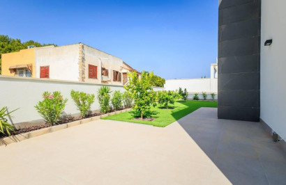 Resale - Detached Villa - Torrevieja - Los Balcones