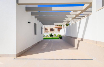 Resale - Detached Villa - Torrevieja - Los Balcones