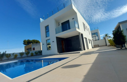 Resale - Detached Villa - Torrevieja - Los Balcones