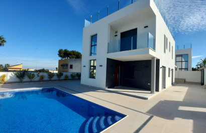 Resale - Detached Villa - Torrevieja - Los Balcones