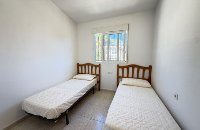 Resale - Apartment / Flat - Villamartín