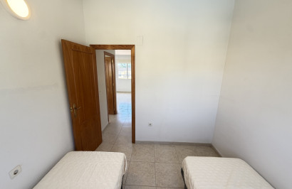 Resale - Apartment / Flat - Villamartín