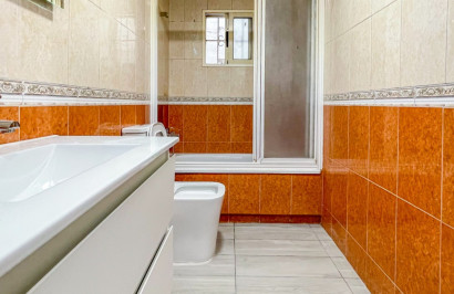 Reventa - Apartamento / Piso - Torrevieja