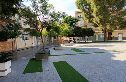 Resale - Commercial Unit - Benferri - PLAZA DE LA CONSTITUCION