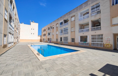 Resale - Apartment / Flat - Torrevieja - Antonio Machado