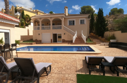 Reventa - Villa independiente - Algorfa
