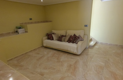 Reventa - Villa independiente - Algorfa
