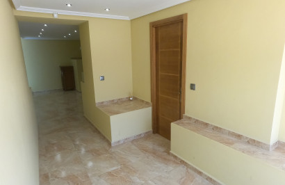 Reventa - Villa independiente - Algorfa