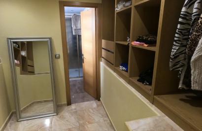 Reventa - Villa independiente - Algorfa