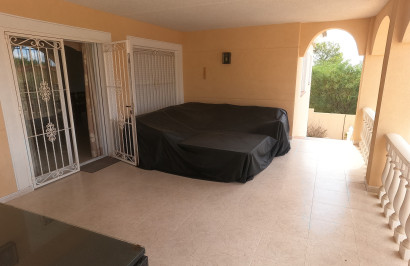 Reventa - Villa independiente - Algorfa