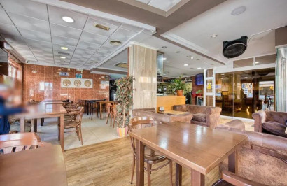Resale - Commercial Unit - Torrevieja - Centro